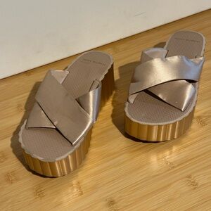 Tory Burch Gold Metallic Platform Sandals